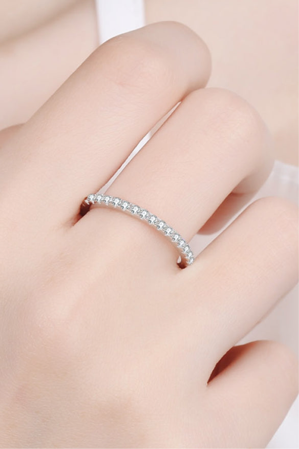 Curious Time 925 Sterling Silver Moissanite Ring