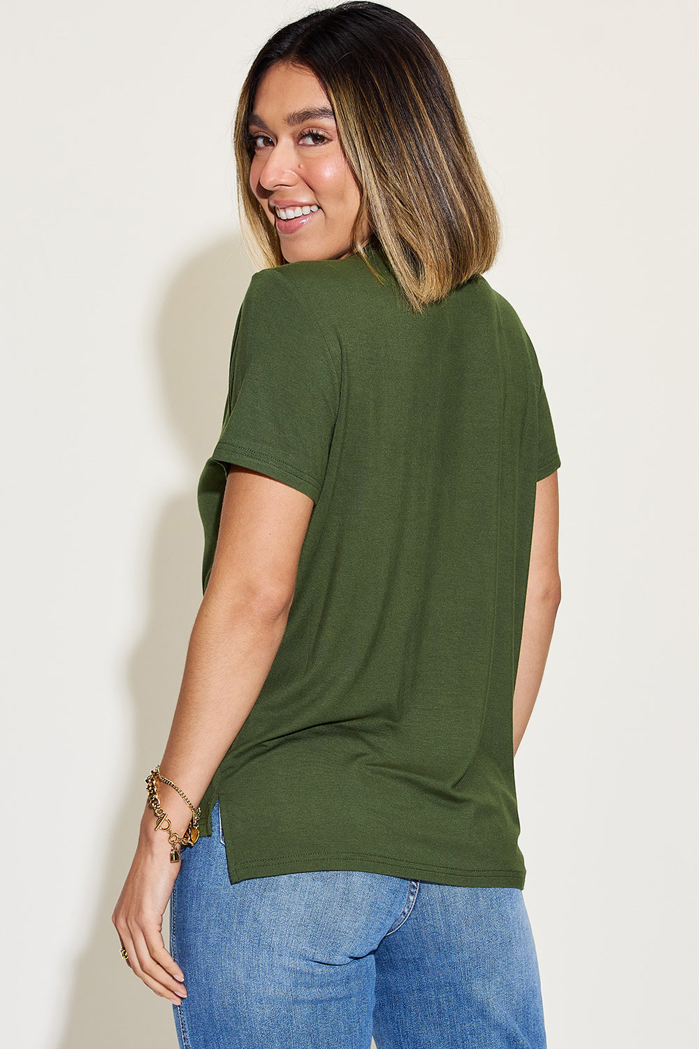 7 Colors- Vneck Tee