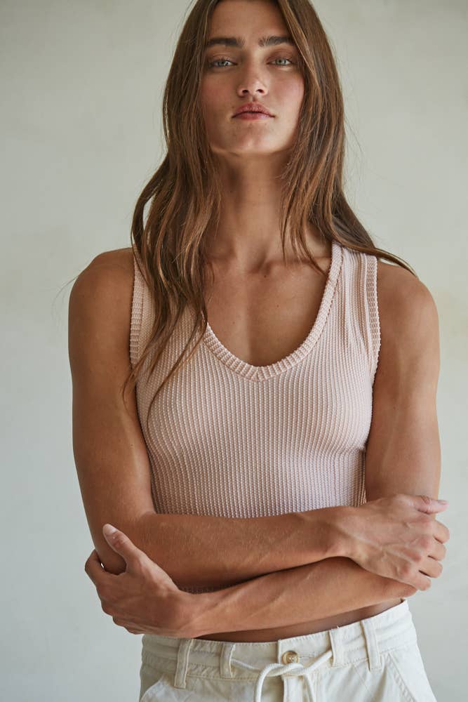 Trendsetter Seamless Ribbed V-Neck Tank- Blush S1233