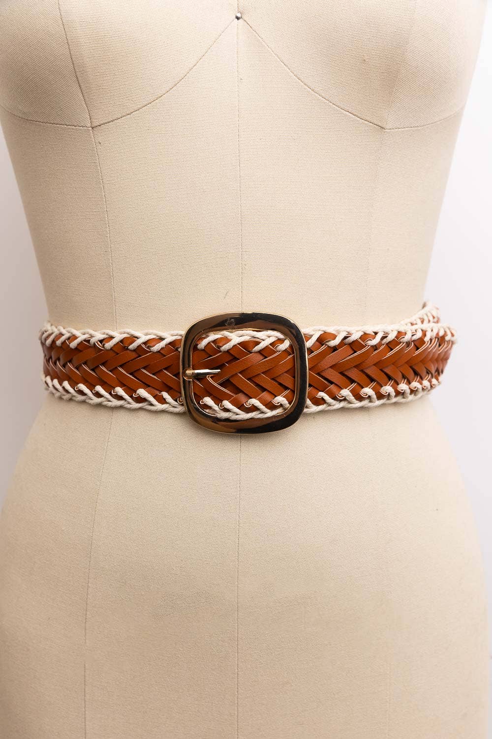 Crochet Trimmed Woven Leather Belt: Black