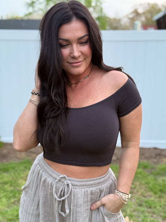 Trust Issues Top- Basic B!tch Black s1054