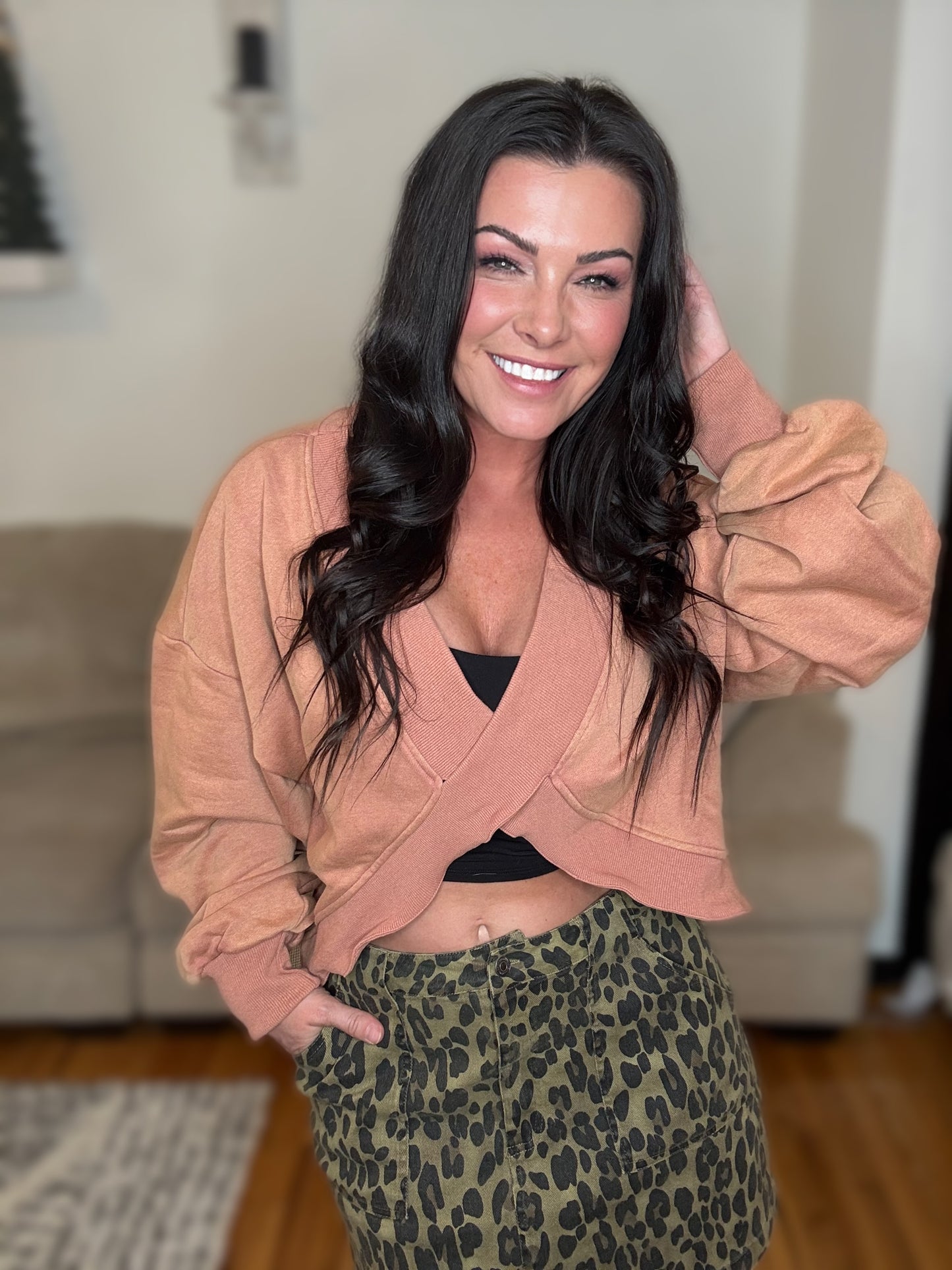 POL V-Cutout Rib Band Long Sleeve Sweatshirt