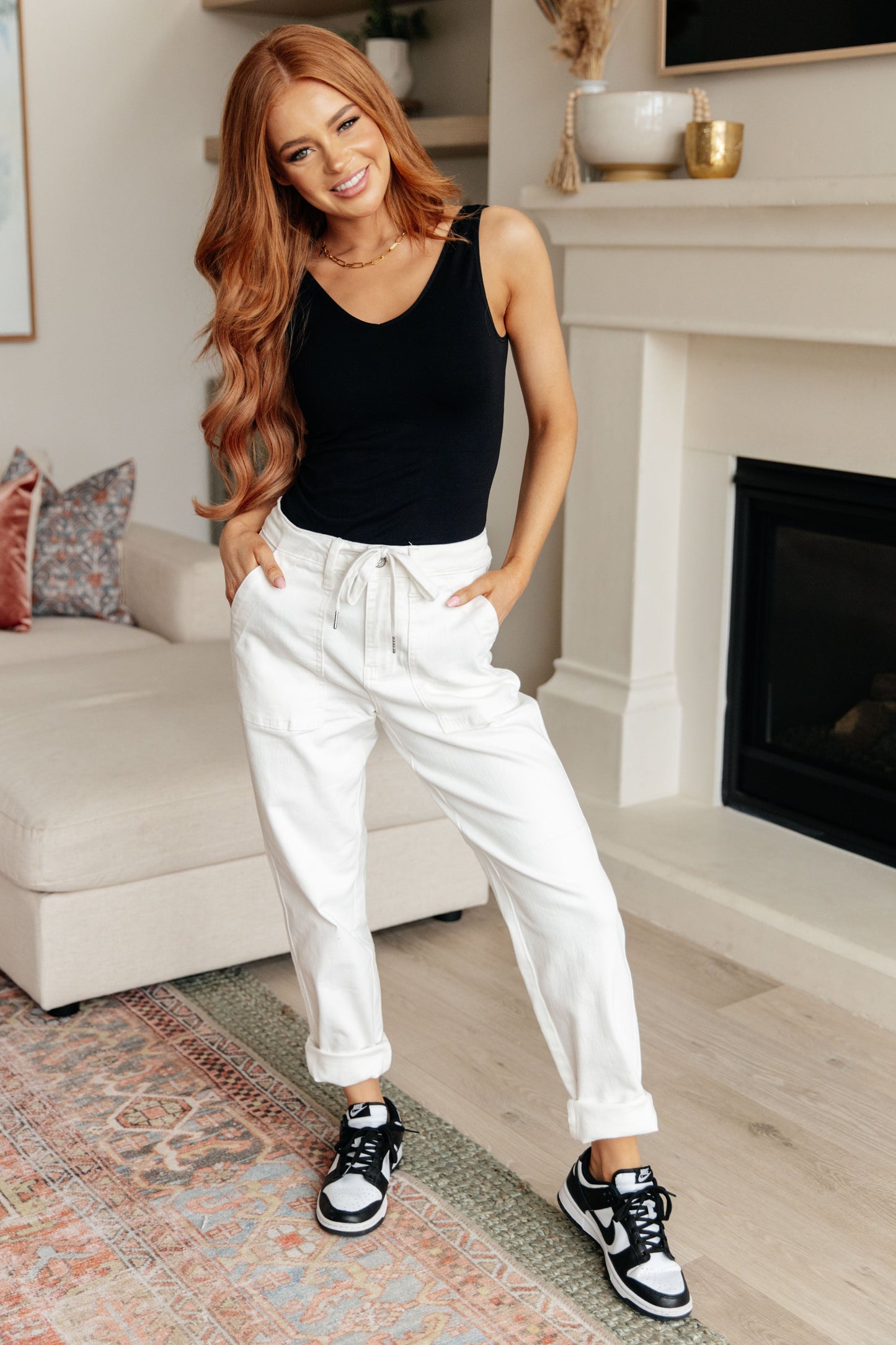 The Lynn- High Rise Contrast Thread Judy Blue Joggers