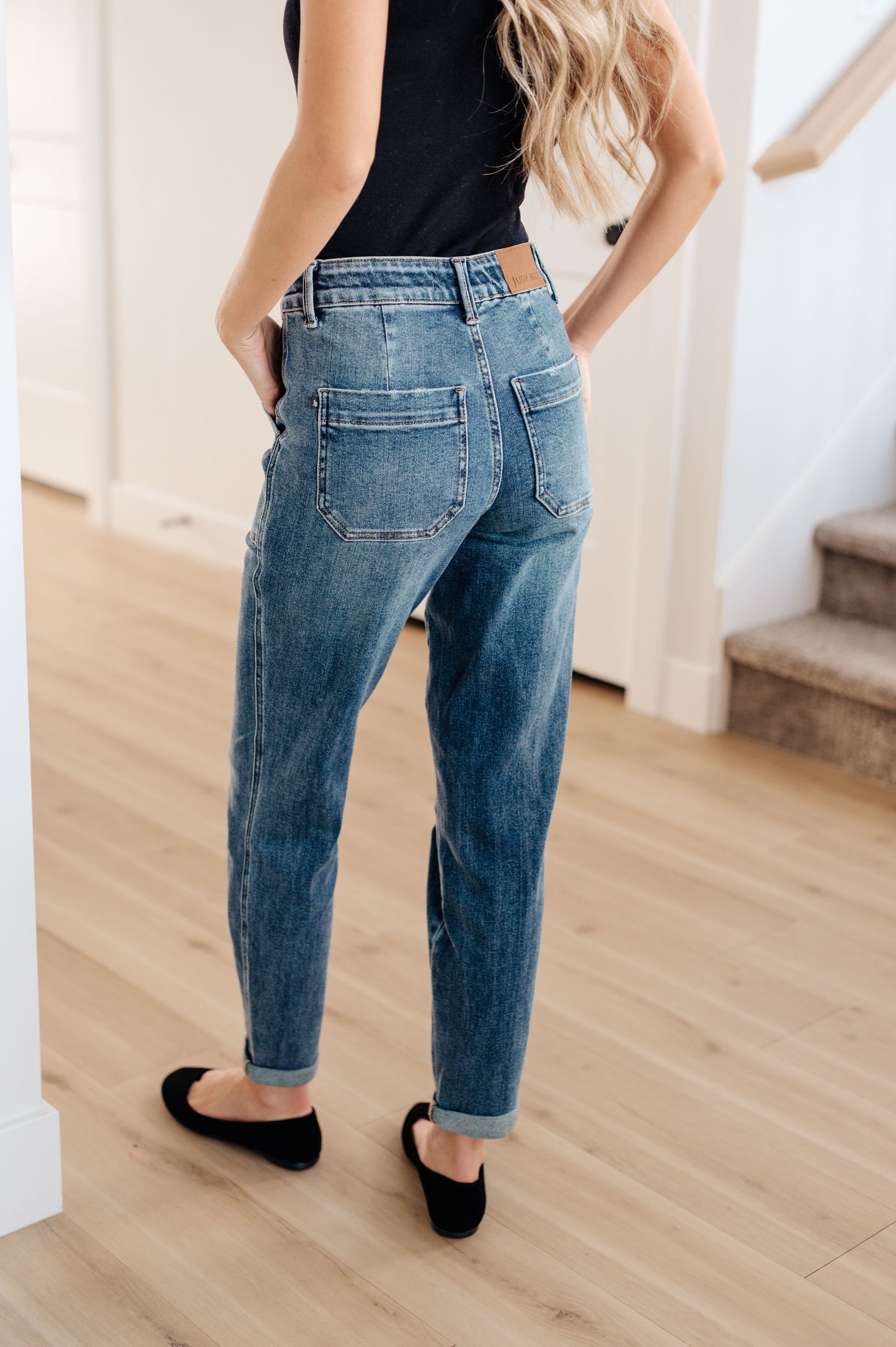 The Muller- Medium Wash Pull On Judy Blue Joggers