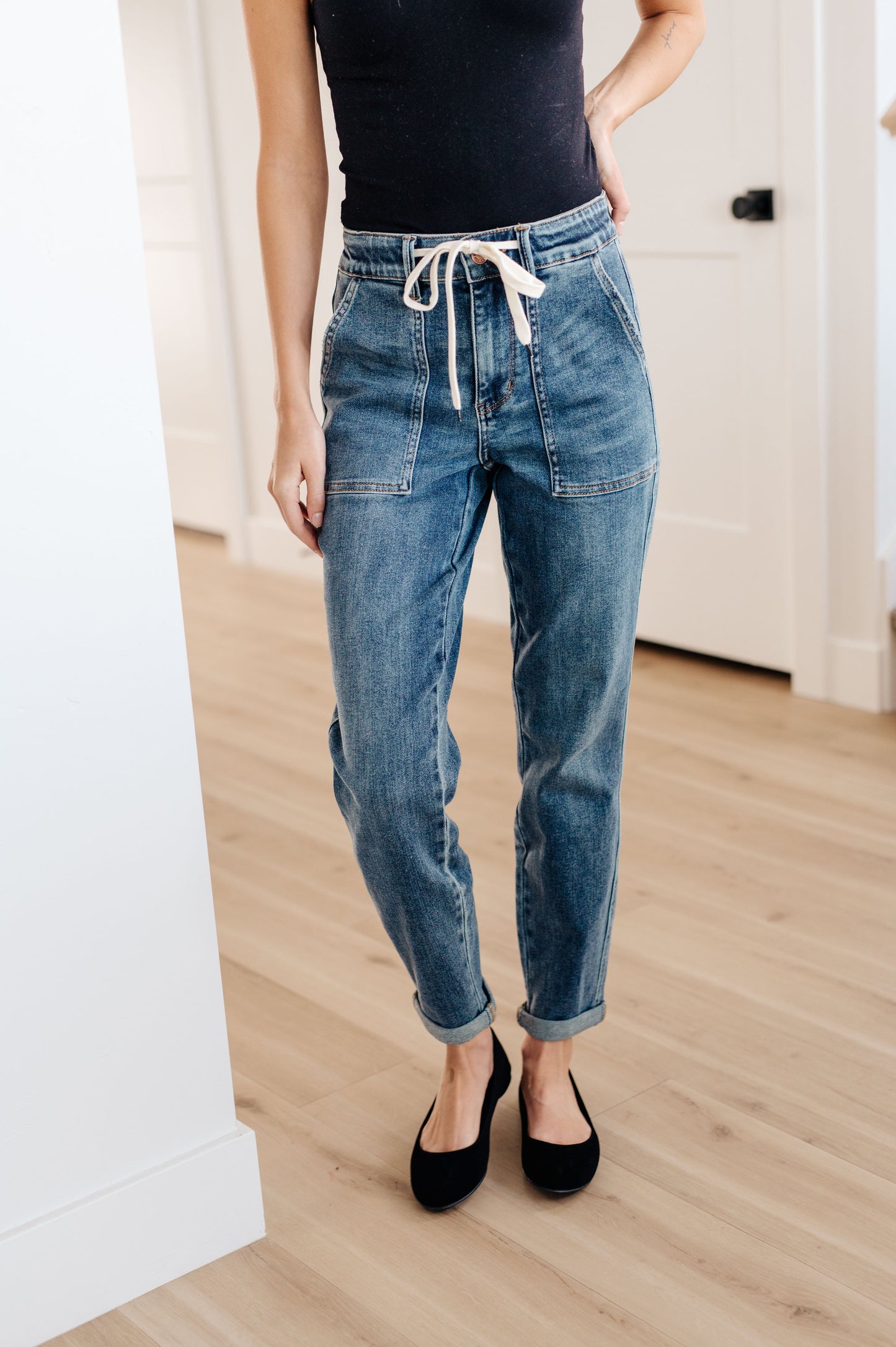 The Muller- Medium Wash Pull On Judy Blue Joggers