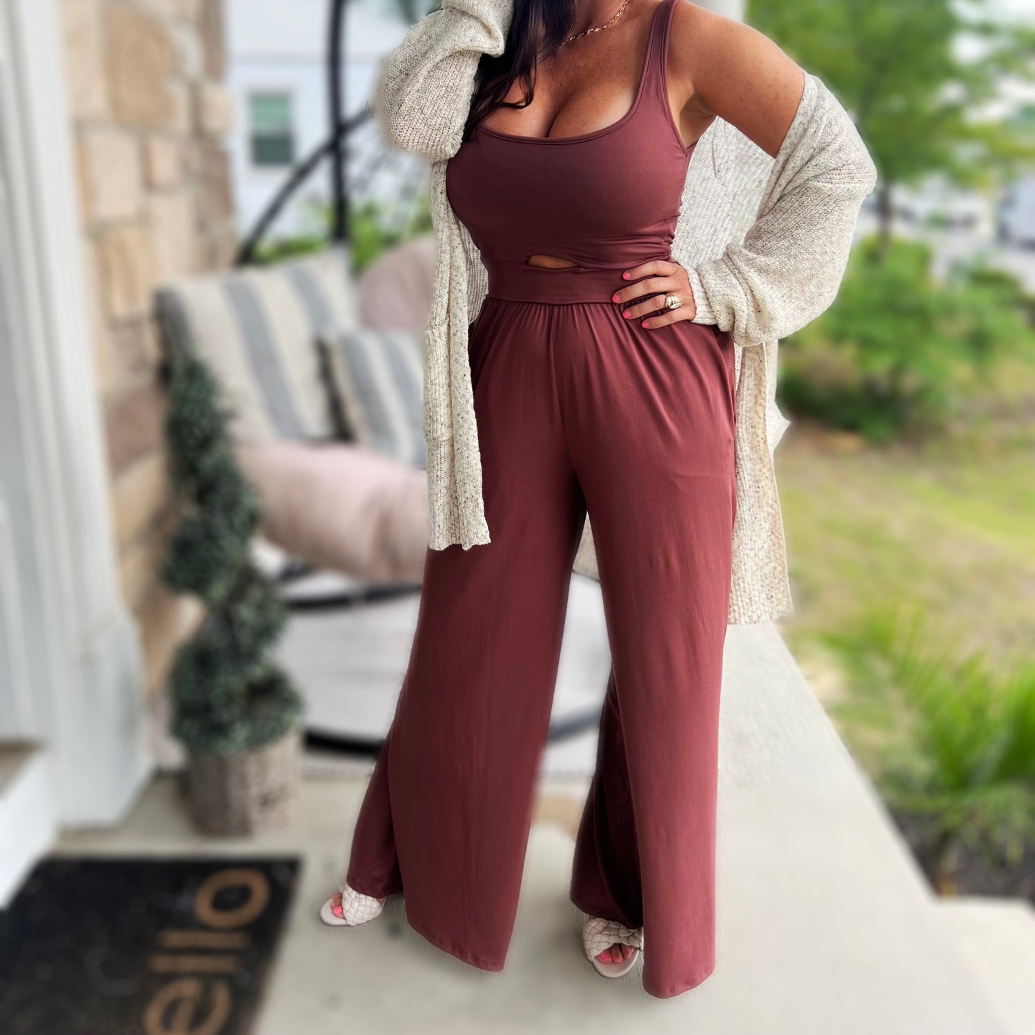 Jumpsuits/ Rompers