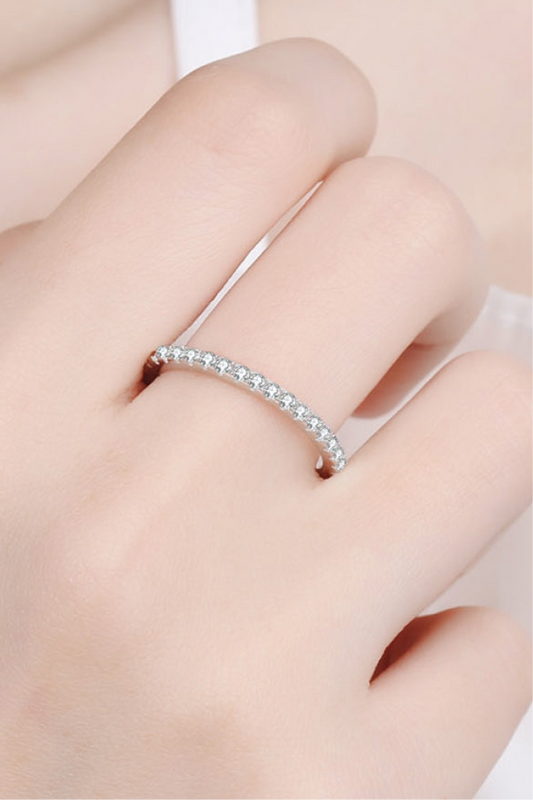 Curious Time 925 Sterling Silver Moissanite Ring