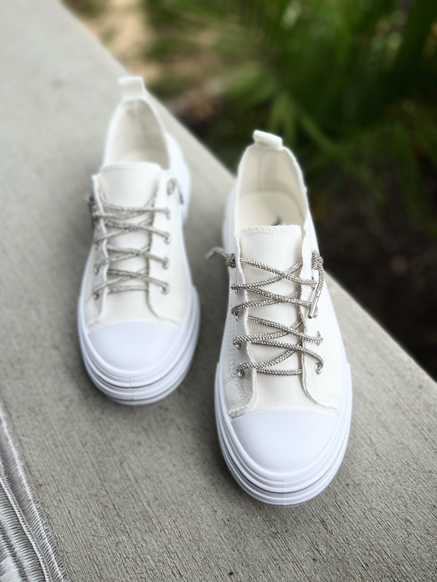 Hometown Honey Sneakers- White