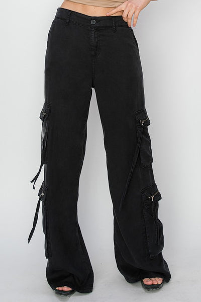 Wide Leg Cargo Pants- Black