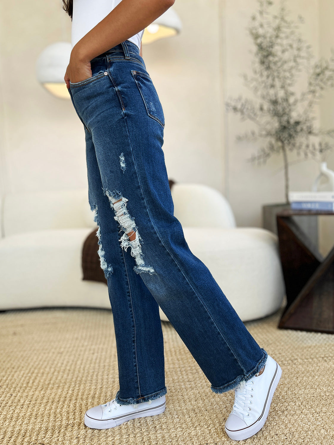 The Debbie- Distressed Raw Hem Judy Blue Jeans