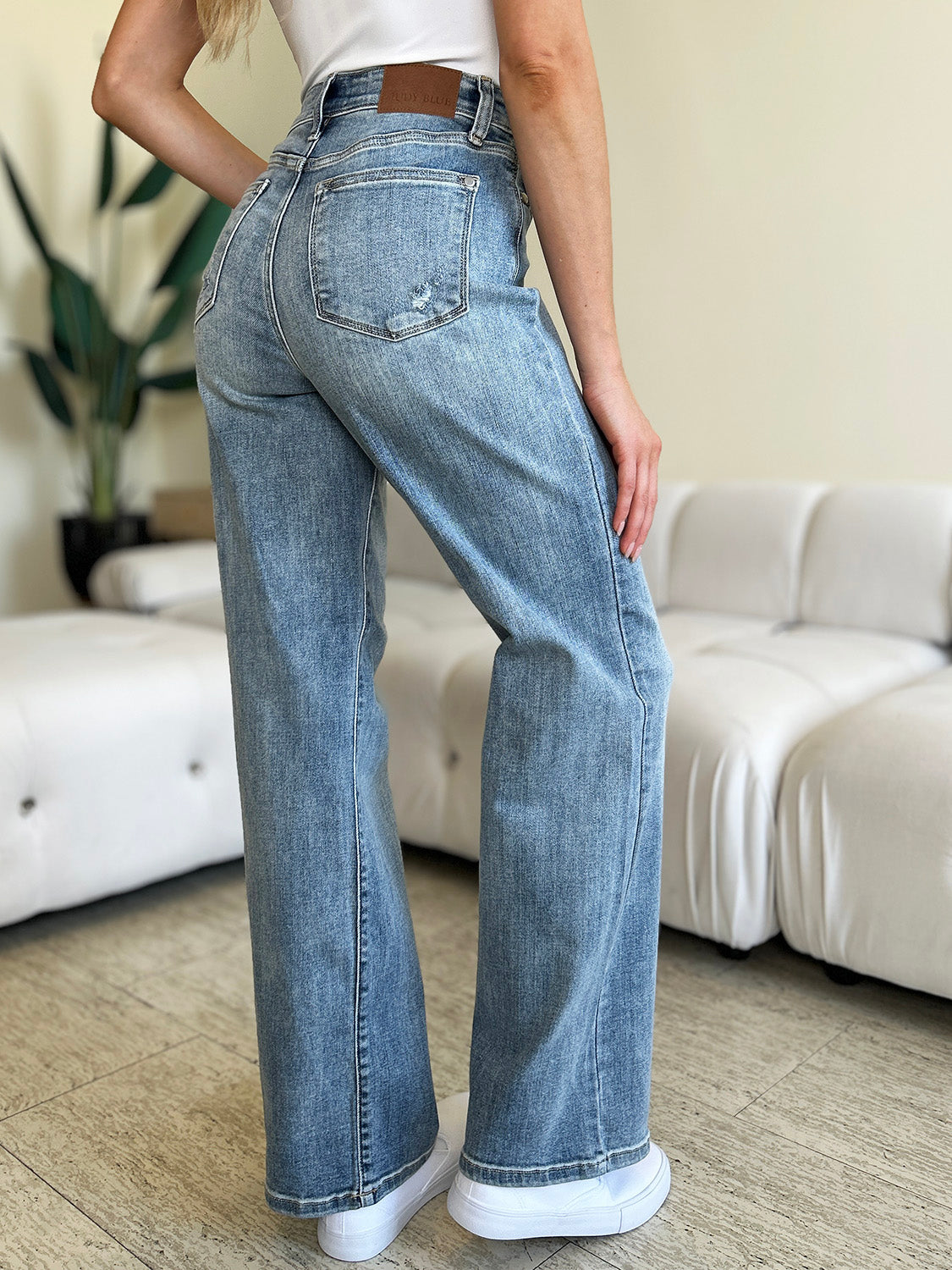 The Laci- High Waist Judy Blue Straight Jeans