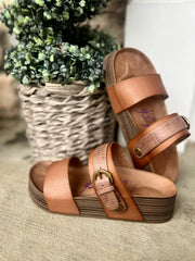 Oak Blowfish Sandals- Toes in the Sand