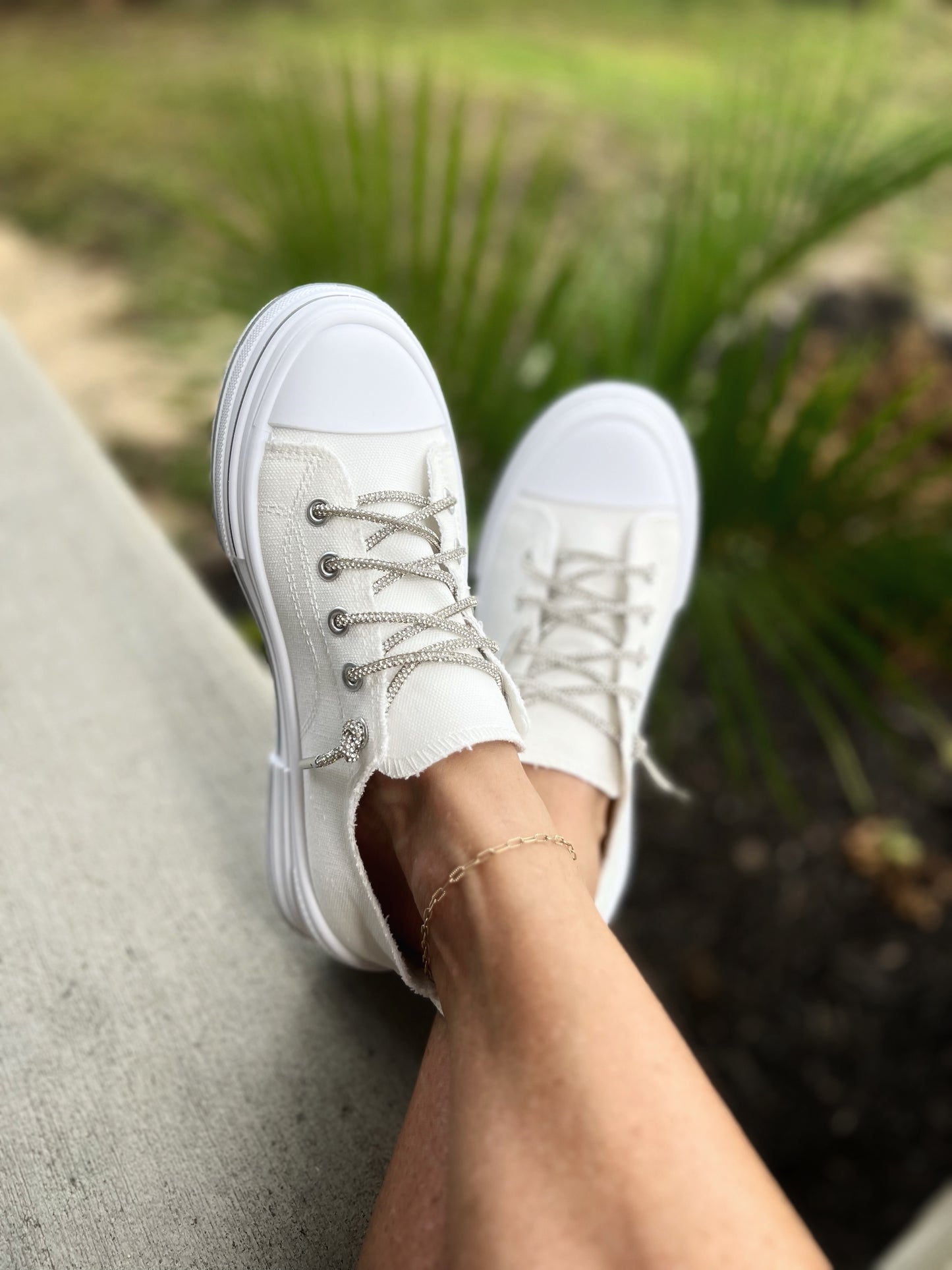 Hometown Honey Sneakers- White