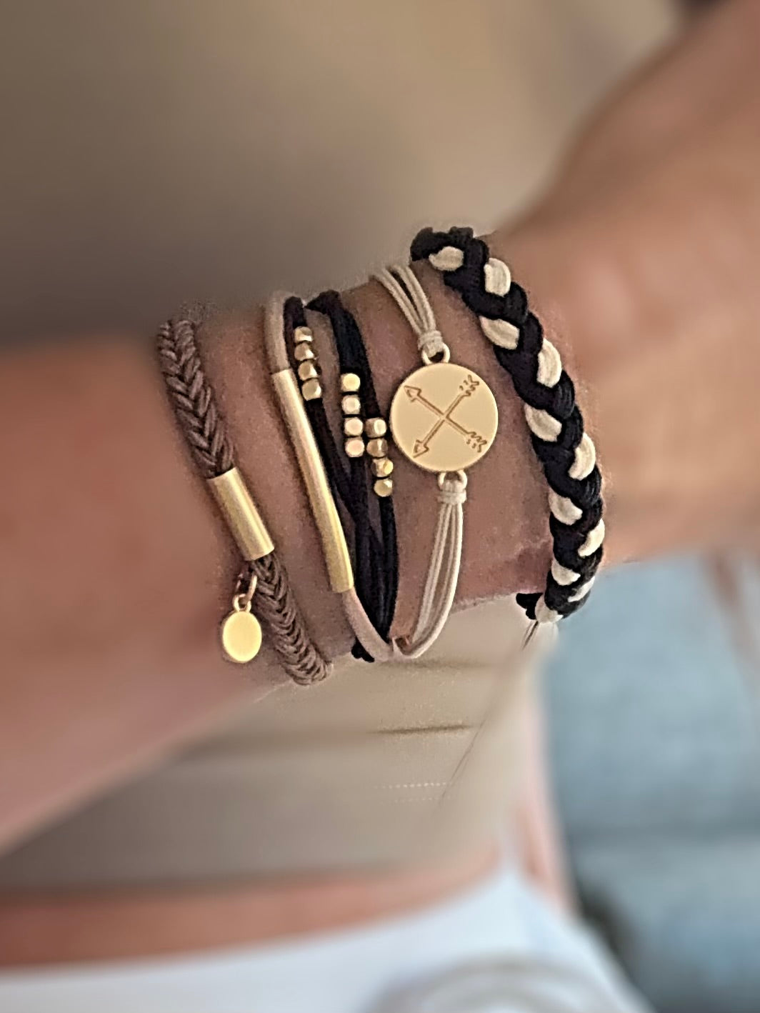 Focus: K'lani hair tie & bracelets