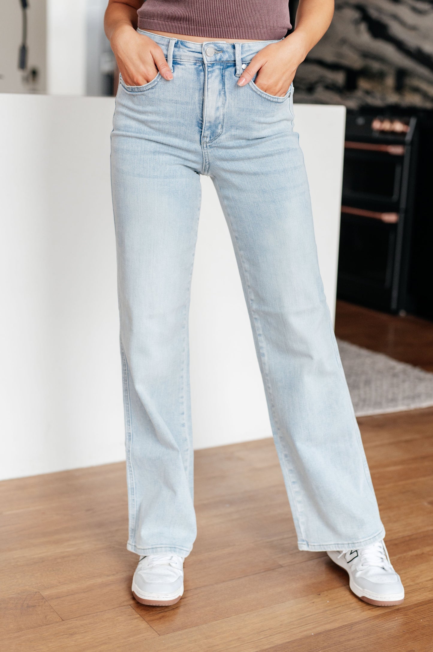 The Beth- Tummy Control Vintage Wash Judy Blue Straight Jeans