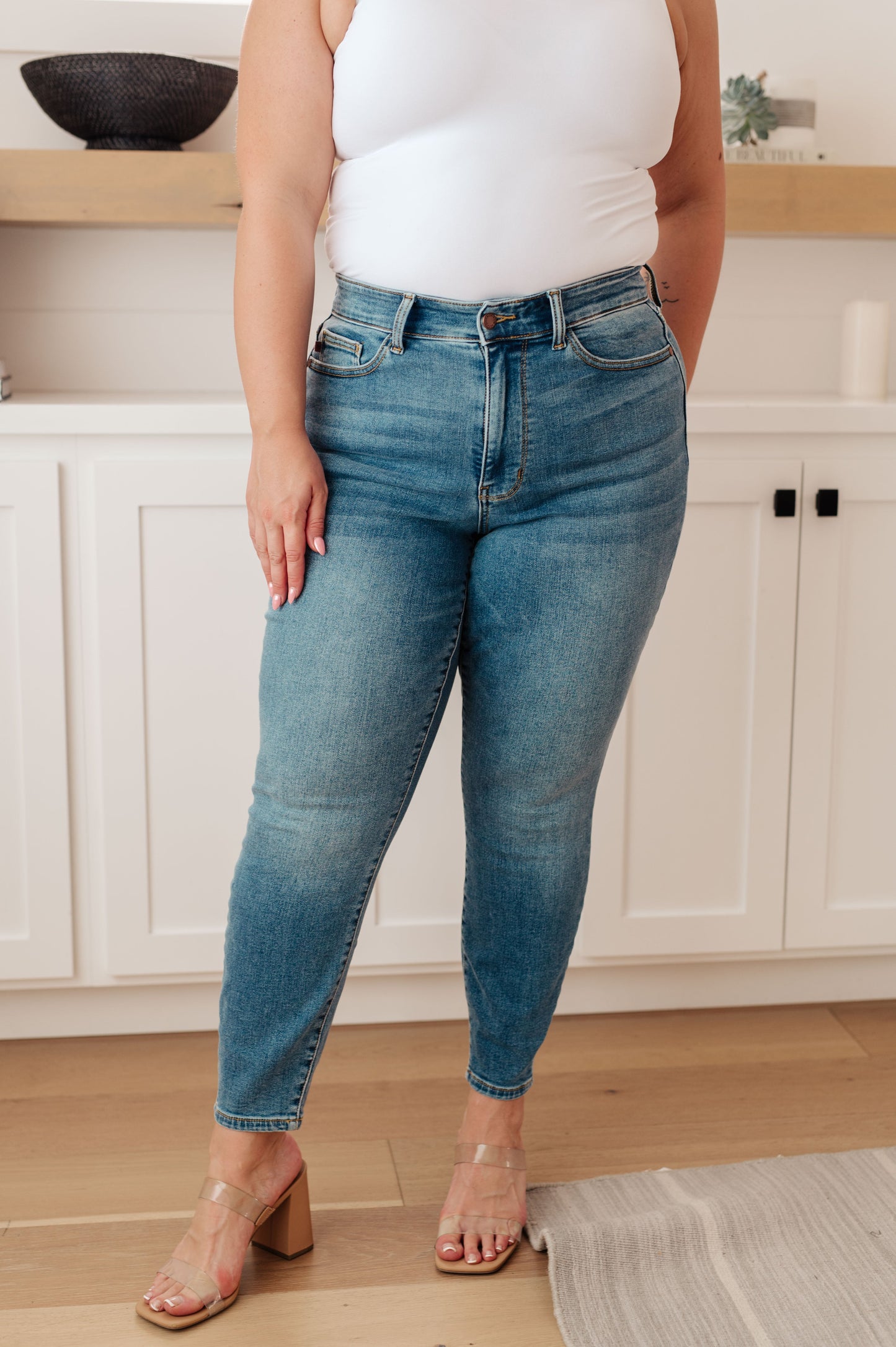 Sz 3 The Brandie- Skinny Judy Blue Jeans