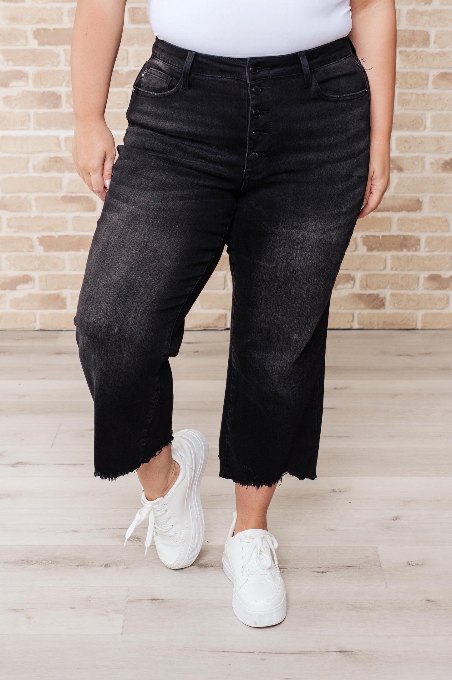 The Alesha- Button Fly Wide Leg Crop Judy Blue Jeans