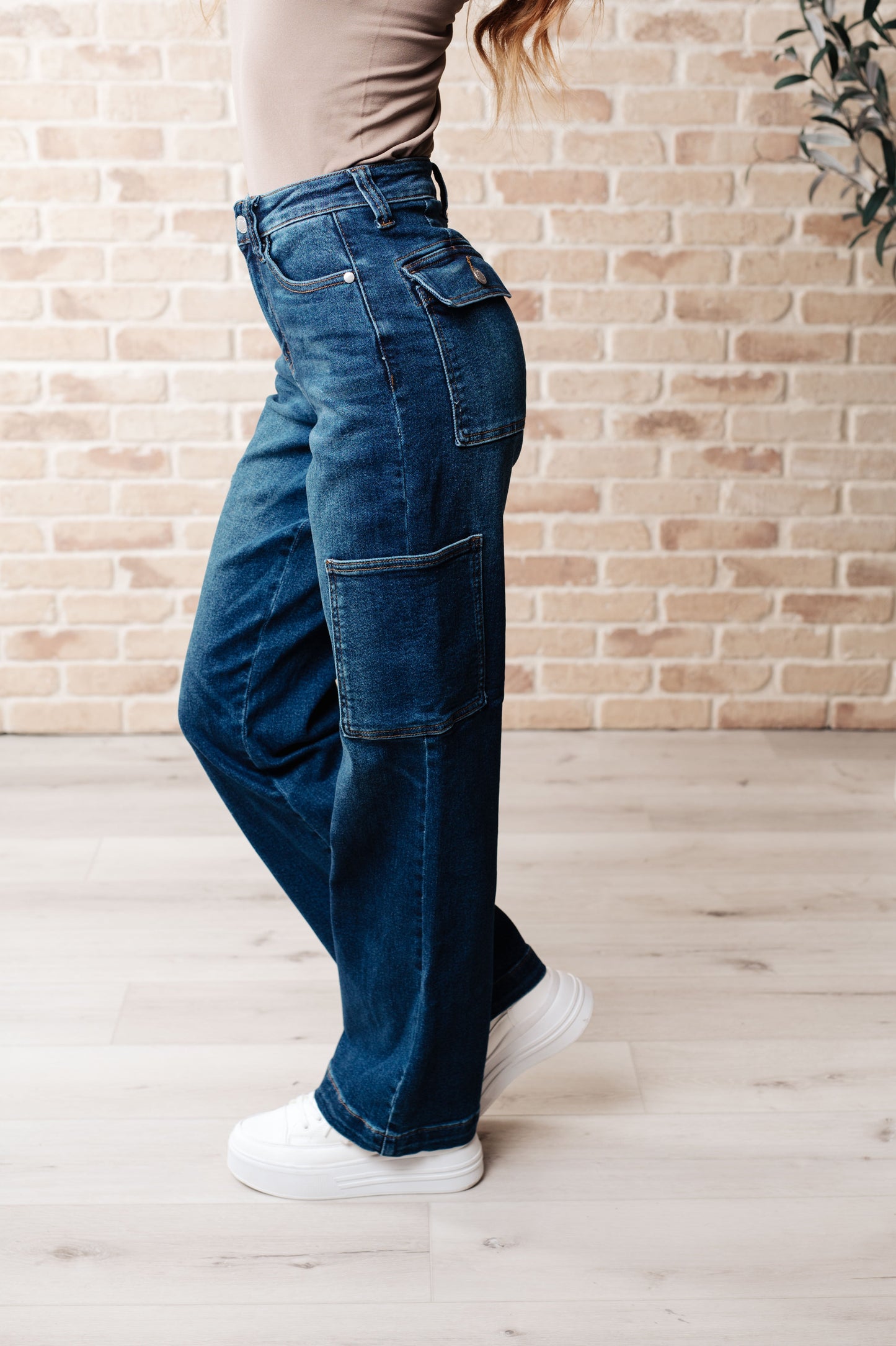 The Lesley- High Rise Cargo Straight Judy Blue Jeans