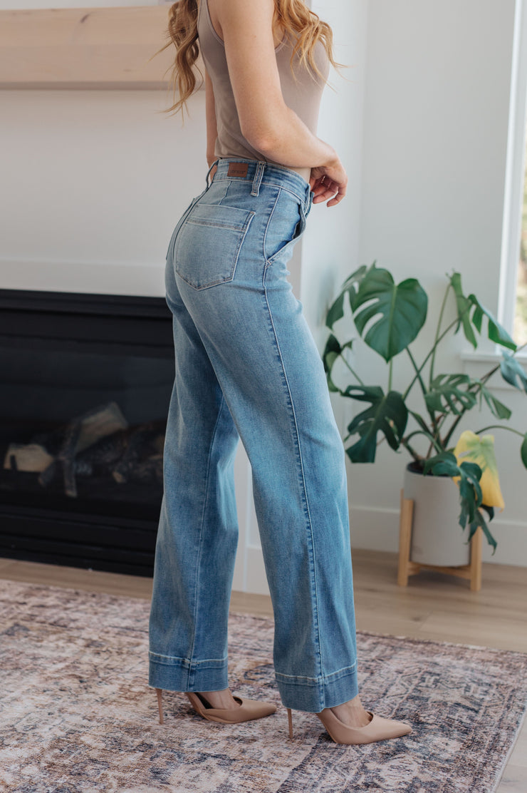The Carrie- Mid Rise Exaggerated Bootcut Judy Blue Jeans