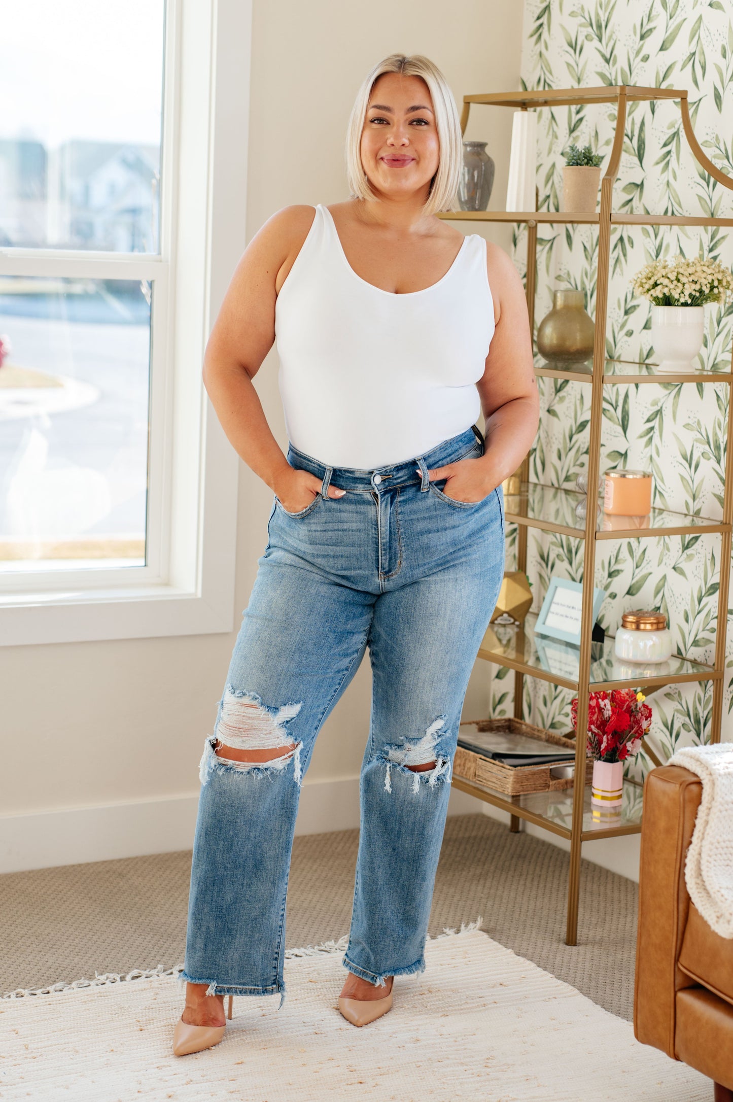 The Kiara- High Rise 90's Straight Judy Blue Jeans