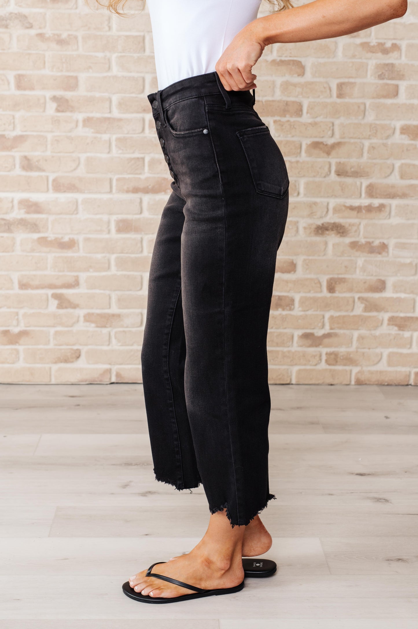 The Alesha- Button Fly Wide Leg Crop Judy Blue Jeans