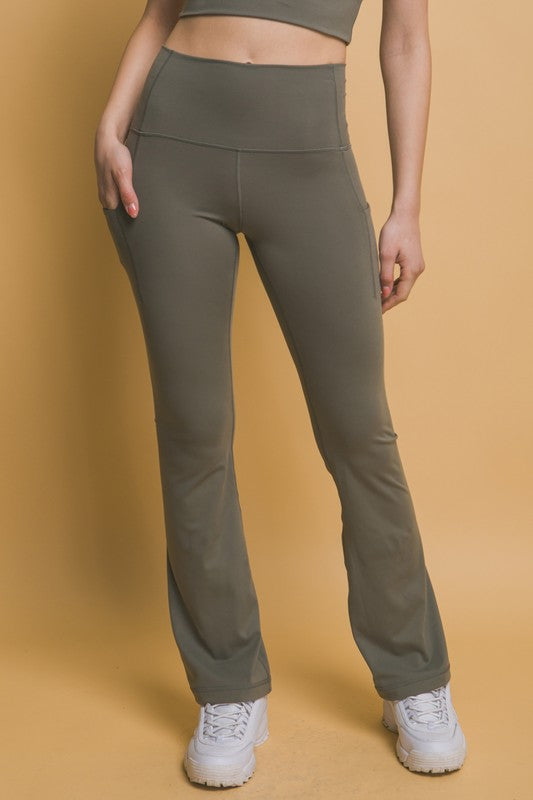 High Waist Flare Active Leggings with Pockets