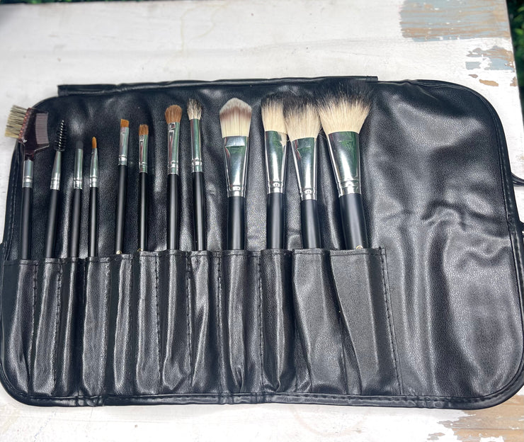 Portable Makeup Brush Set
